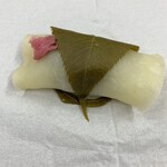 和菓子処 大角玉屋 - 桜餅（粒あん） 