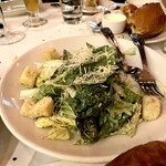 Morton's The Steakhouse - おなじみカエサルさん