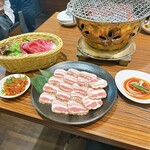 炭火焼肉・韓国料理 KollaBo - 