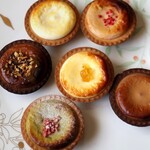 BAKE CHEESE TART 池袋店 - チーズタルト6種