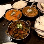 India House - そしてこうなる。バスマティライスはコンプリメンタリティとのこと。ありがたし。