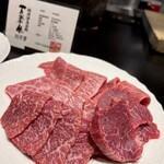 肉 希々 - 