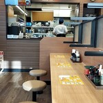 松屋 - 店内の様子