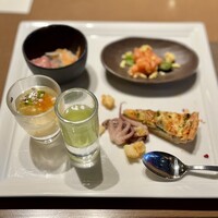 ブッフェアンドカフェ スロープサイドダイナー ザクロ - 