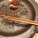 百式 - 箸の細さがエロい