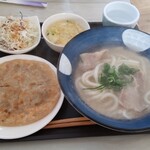 モンゴル食堂 - 料理写真:「牛肉麺シェンビン」定食