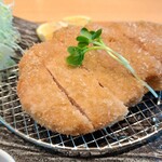 呑めるとんかつ屋 林家 - 