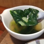 キッチン ブルー グローブ - 具沢山なスープ