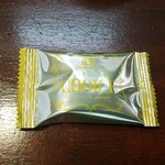キッチン ブルー グローブ - お菓子のアップ