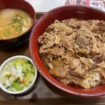 Sukiya - メガ牛丼豚汁おしんこセット