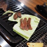 りきちゃん - 火が通り過ぎないようにキャベツの上に