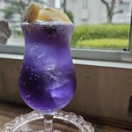 Scenery_gallerycafe - 夜空のクリームソーダ　¥600