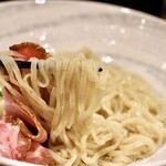 Futatabi - 全粒粉の平打ち麺