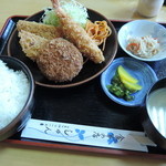 しゅん - ミックスフライ定食（９２０円）