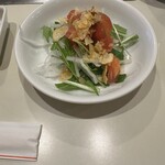 金龍 - サラダもドレッシングが美味しいです！