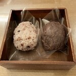 たねや 横浜高島屋店 - おはぎ(左　見た目も綺麗ですよね)