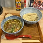 キッチン きらく - つけ麺（醤油）¥1270、おにぎり¥100