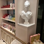 LE SALON DE NINA'S - 