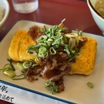 八幡食堂 - 牛肉玉子焼き390円