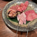 炭火焼肉酒家 びっくりや - 