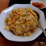 中華料理 濃河 - カレー炒飯のアップ