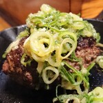 カウンター焼肉かるび - 牛タンハンバーグ