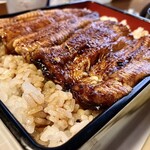 川庄 - 「鰻重」のアップ②…