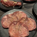 Tabenomihoudai Yakiniku Dainingu Chikaraya - 