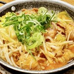 Okonokiyakimicchansouhonten - 牛ホルモン味噌炒め