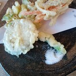 そば処 いちい - 野菜の天ぷら330円