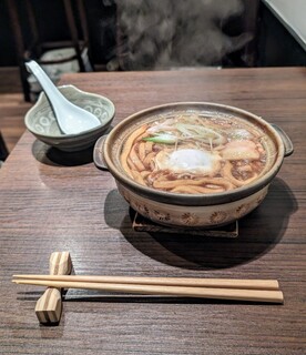 Saketomisonikomi Misonikomin - 味噌煮込みうどん　1,000円