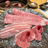 近江うし焼肉 にくTATSU 銀座店 - 