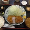 嬉嬉豚とんかつ 「君に、揚げる。」 池袋本店