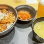 マルハのカルビ丼 - 料理写真: