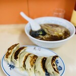 丸信中華そば - 料理写真: