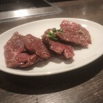 焼肉 房家 - 