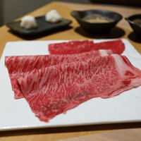 近江うし焼肉 にくTATSU 銀座店 - 近江うし焼きしゃぶ2種「極上ロース・赤身」