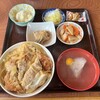 鶴友 - カツ丼750円、ご飯少なめ？
