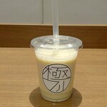 極フル - 濃厚バナナジュース (税込)540円 (2024.03.18)