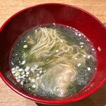 京中華 牧定 - アオサ海苔　浅利出汁　ワンタン麺　ホタルイカ