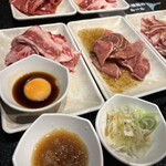 A5仙台牛焼肉食べ放題 肉十八 - 
