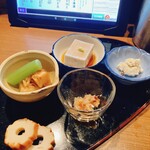 日本酒cafe & 蕎麦 誘酒庵 - カウンター限定飲み放題プラン