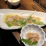 Yakitori Dining Salt - トロぶりのカルパッチョ:780円と梅水晶:500円
