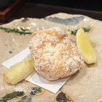 酒亭 田中 - お通し3品(ホワイトアスパラの天ぷら・海老真丈)