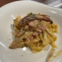 創作イタリアンちゃぶっとりあ - トリュフ風味のカルボナーラ（生パスタ）1,980円