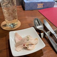 創作イタリアンちゃぶっとりあ - お通し：鶏胸ハム