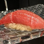 赤坂 鮨大谷 - 塩釜の中トロ