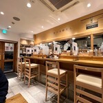 鶏と鮪節 麺屋勝時 - 