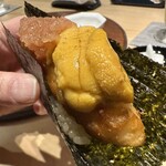 赤坂 鮨大谷 - 海老のフリット、馬糞雲丹、トマトポン酢