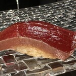 赤坂 鮨大谷 - 塩釜の漬けマグロ